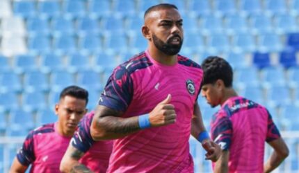 Hattrick Dalberto! 3 Fakta Kemenangan Telak Arema FC atas PSBS Biak