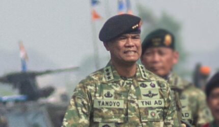 Jenderal Tandyo Budi Revita: Profil, Karir, dan Kekayaan Sang Wakil Panglima