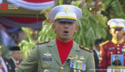 Xandy Dharwika: Sosok Danki Paskibraka Upacara Penurunan Bendera