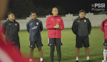 Nova Arianto Coret Diaspora U-17: Alasan Sebenarnya Terungkap!