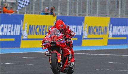 Marquez Selamat dari Maut! Firasat Tepat Hindari Petaka Quartararo, MotoGP Hungaria 2025