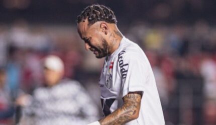 Neymar Nangis! Santos Dibantai 6-0 di Kandang Sendiri