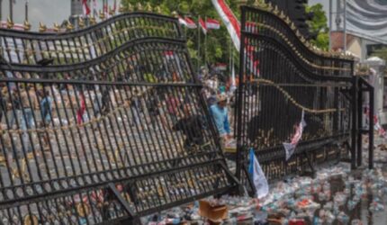 Sudewo Terancam? Pansus DPRD Pati Belum Pastikan Pemakzulan!